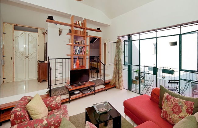 Charming Sunny Haven with Balcony by Sea N Rent - Foto 1