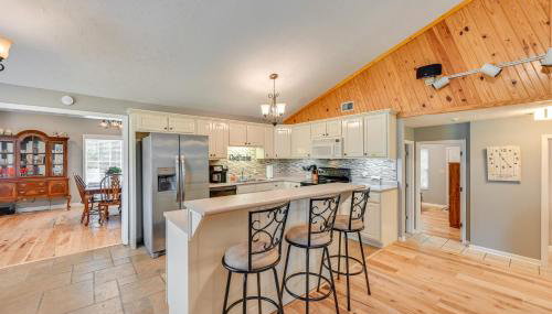 Access to Rough River Lake! Family Home with Deck - Foto 2