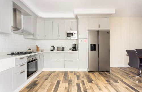 Casa Totalmente Renovada en Zona muy Tranquila!!! Vistas al Mar y Montaña - Foto 25