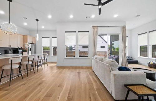 Rainey St Retreat - Cowboy Pool & Urban Chic - Foto 8