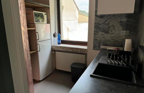 Gemütliche FeWo im 1OG im Haus zur Vulkaneifel Brohl - Foto 3