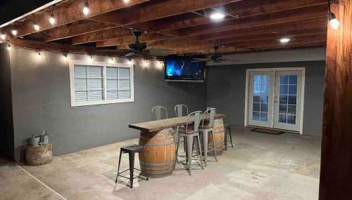 Rustic Retreat 3 bd/2 bth - Large Family Game Area - Foto 4