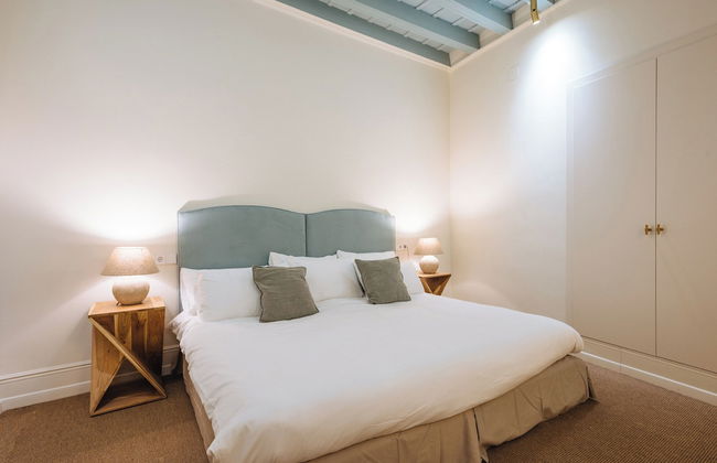 Luxurious Apartment with Patio and Pool - Foto 7