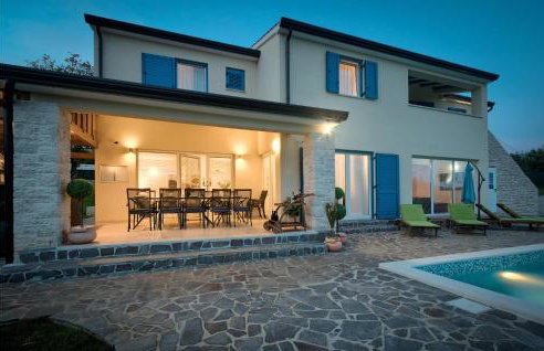 Cozy Home In Naselje Muzini With Sauna - Foto 8