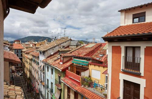 Centro historico,luminoso Atico con vistas Encierros San Fermin - Foto 22