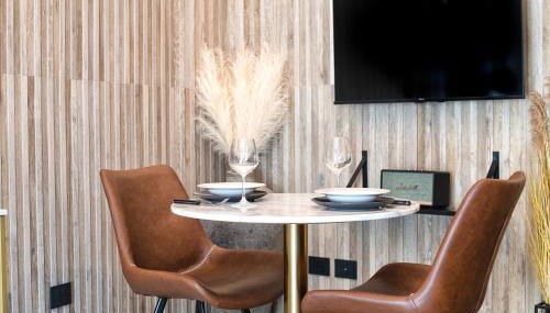 Industrial Design Luxury Studio in NoLo District - Foto 2