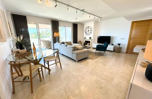 Luxury-Penthouse-La Mairena-Seaview-Jacuzzi-Marbella - Foto 11