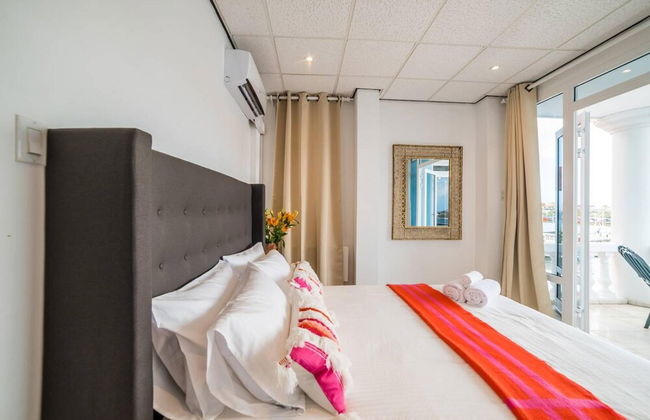 Stunning Balcony View Spacious 2BR Apt at Unique Location - Foto 12