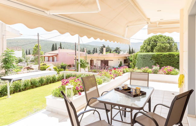 Bright & Spacious two-floor Family Garden Home - Foto 42