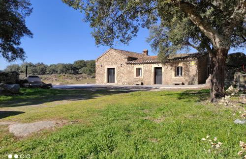 Rucanon 2 La casa del campo 4 Estrellas, Piscina y Golf - Foto 1