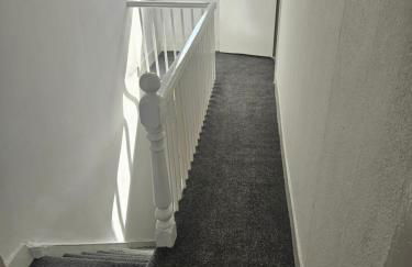 Liverpool Haven, Stylish and Spacious 3-Bedroom Apartment with City Access - Foto 6