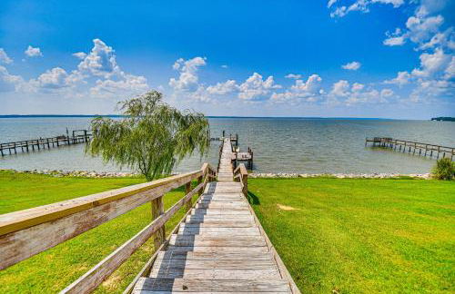 Waterfront Gloucester Cottage with Private Boat Dock - Foto 35