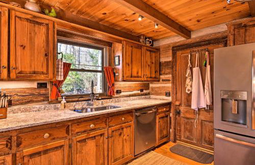 Cabin Near Boone with Hot Tub and Mountain Views - Foto 10