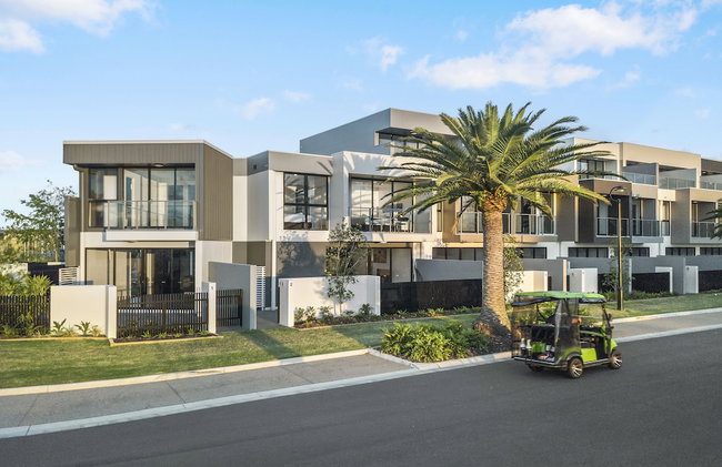 The Peninsula at Hope Island - Foto 78