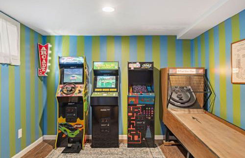 The Prairiehaven 16 Guests, Arcade, Hot Tub, Sauna, Fire Pit - Foto 6