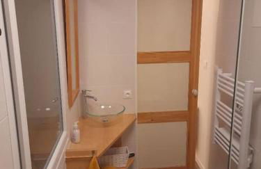 Logement entier 3 pièces et terrasse - Foto 12