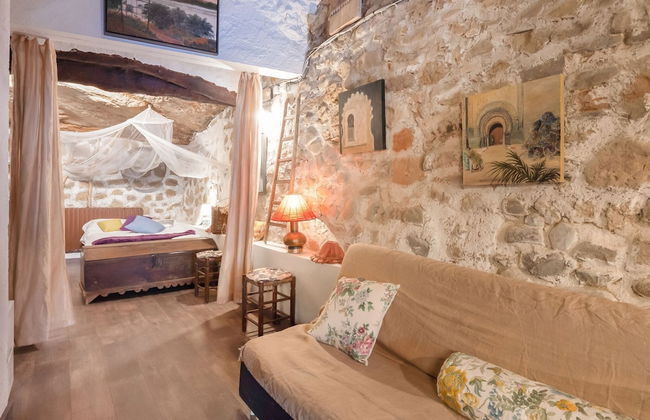 Rural Holiday Home in Tolva near near Mont Rebei Lake - Foto 7