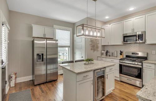 Recently Renovated Home in the Heart of Bellevue! home - Foto 3