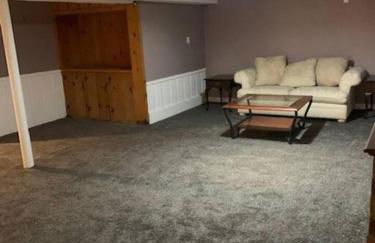 Quiet home three bedroom home in peaceful neighborhood - Foto 17