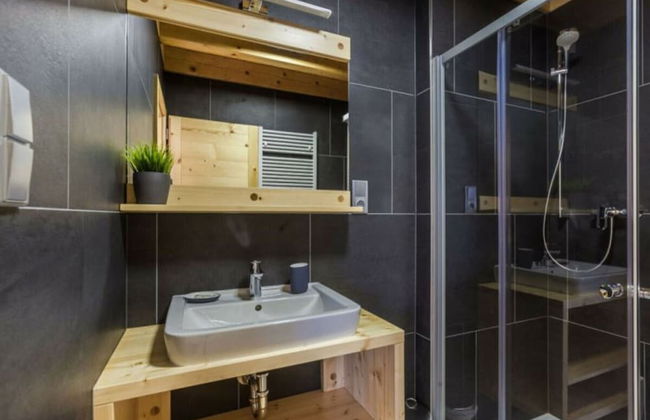 Tranquil Villa With Nature Access - Foto 9