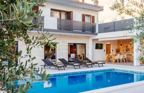 heated pool apartment KaLeGa - Foto 36