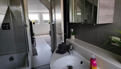 1,5 Zimmer Ferienwohnung Apartment in ruhiger Lage stadtnah Neu in Brunnthal - Foto 2, towels