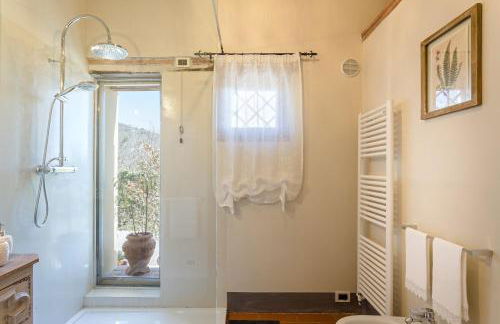 Rosyabate Cottage, with Private Garden and views between Lucca and Pistoia - Foto 65