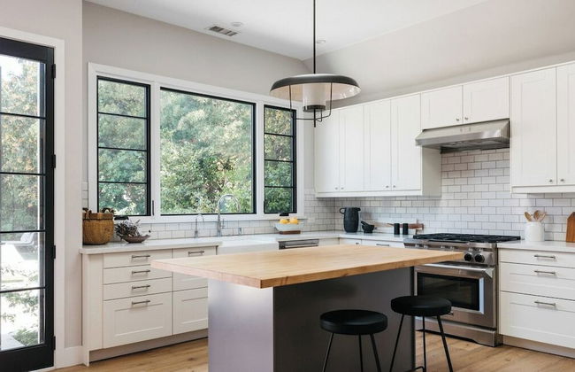 Drexel Villa - Photo 6