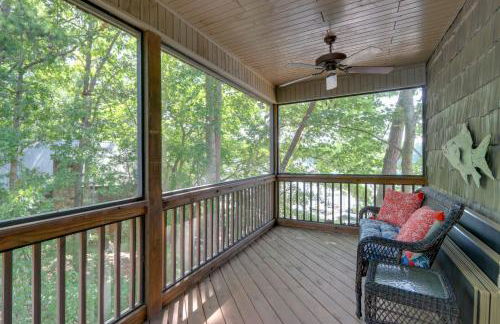 Mountain View Cabin on Lake Blue Ridge Hot Tub! - Foto 26