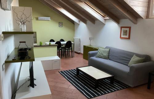 Mansarda nel cuore di Novi - Foto 1