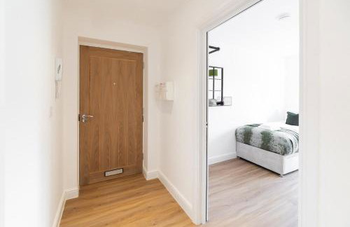 Sleek & Cozy 2BR Apartment for Your Stay # 3 - Foto 19