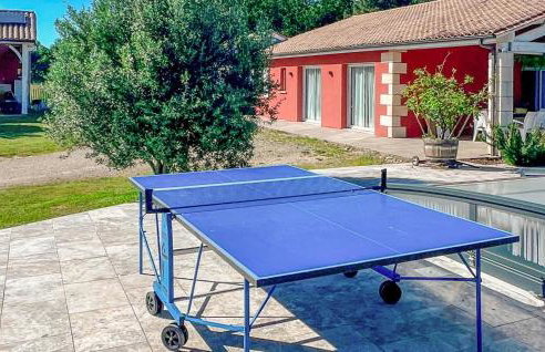 Lovely Home In Eyraud-Crempse-Maurens - Foto 3