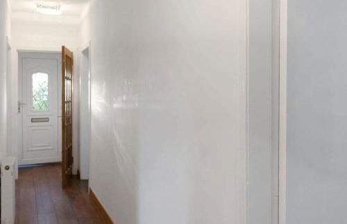 Free Parking - Central - Sleeps 6 - 3 Bedrooms - Foto 11