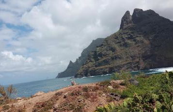 PLAYA Y MONTAÑA: NATURALEZA Y ARMONÍA - Foto 7