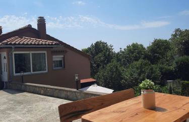 ANDREA, Premium three bedroom apartment, entire floor - Photo 18