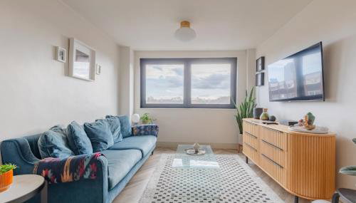 Gorgeously Designed 2BD Flat Heart of East London - Foto 1