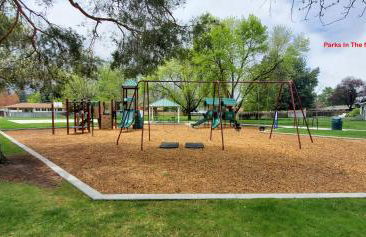 KING BED/Fresh Home/Seperate Big Screen Rooms/Park - Photo 31