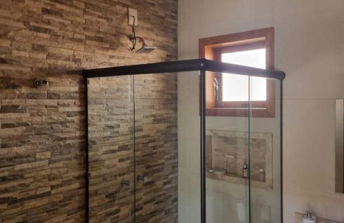 Chacara semi-nova em Ibiuna dentro do Condominio Cocais - Foto 2