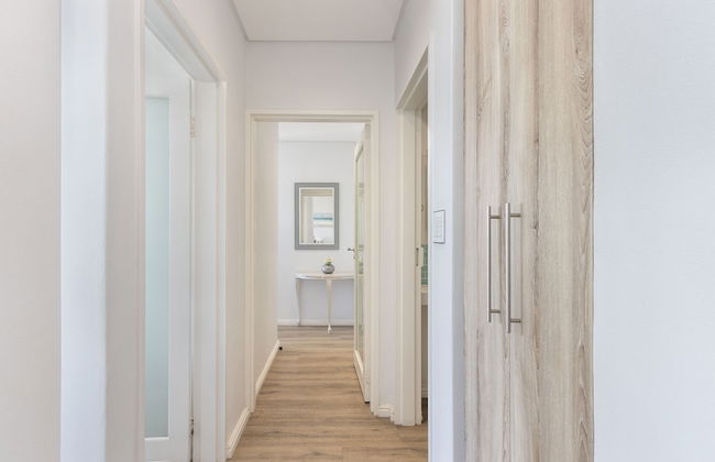 Portico 704 - Photo 15