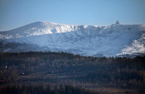 Drewniane domki z prywatnym jacuzzi i widokiem na Góry - Klimatyczny Kompleks w Górach Izerskich #Widogruszka - Photo 41