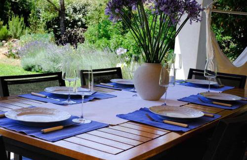 villa La Néoulaise - Foto 13
