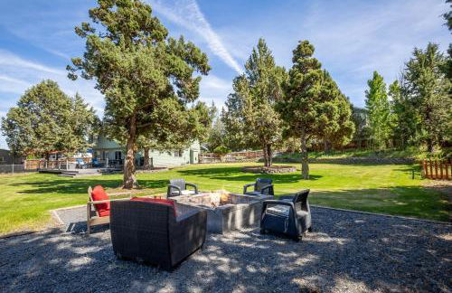 Wildflower Getaway HALF acre yard firepit hot tub bikes Dogs OK - Foto 30