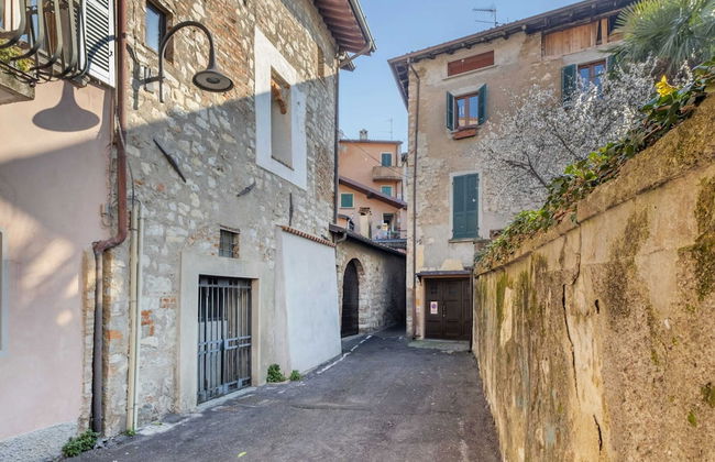 Holiday Home in Clusane Near Lake - Photo 17