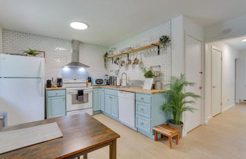 Cozy Swan Lake Apt with Grill and Private Yard - Foto 11