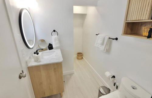 DC Dweller Eastern Market Gem - Foto 16