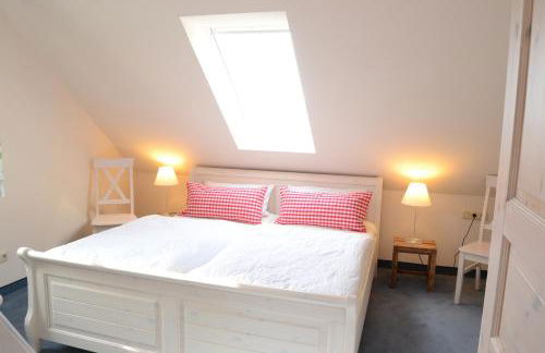 Ferienhaus Boddenkiek mit Wasserblick in Seedorf - Foto 21