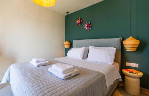 Savina Seafront Home - Photo 11