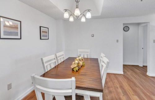 Handsome 2BR Condo with Gorgeous Views in Sugar Mountain! condo - Foto 44