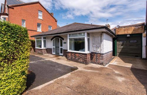 Gertrude House - Spacious 3BR Bungalow in Nottingham - Foto 1