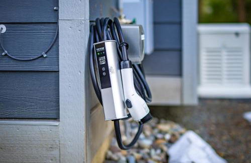 Lux Chalet with Air Hockey, Hot Tub, & Fire Place - Foto 8